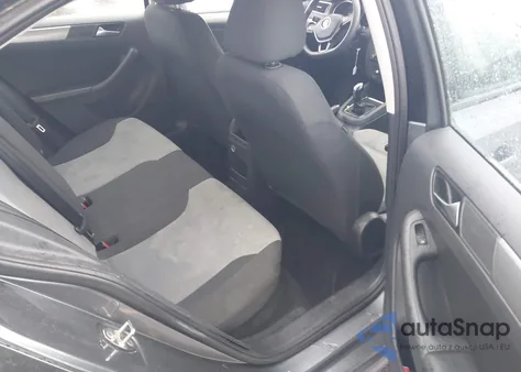 2018 Volkswagen Jetta 1.4T S из США, поврежденный, VIN 3VW2B7AJ0JM242852